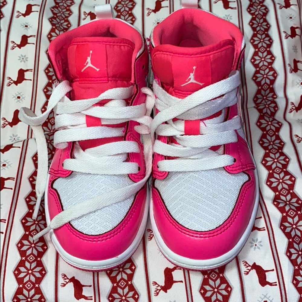 Pink and white 1’s ; 11C ; Good condition